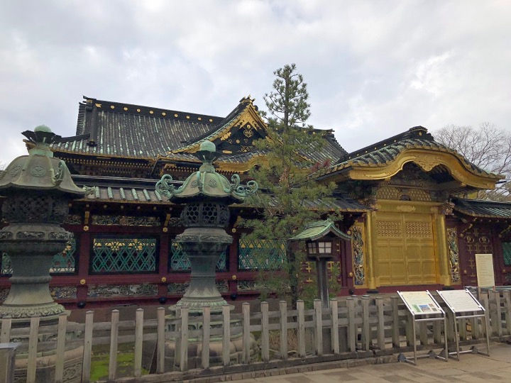 上野東照宮（東京都）上野駅のすぐ近くにある、徳川家康を祀った神社。内部は非公開であり見どころは少ない。アクセスはとても良いので、上野に行く機会があったらついでにどうぞ。
